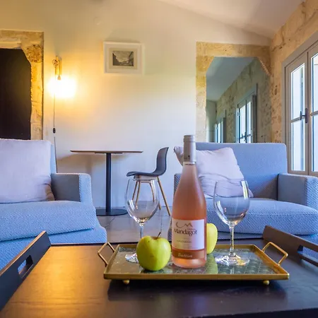 Le Platane De La Canourgue Apartamento